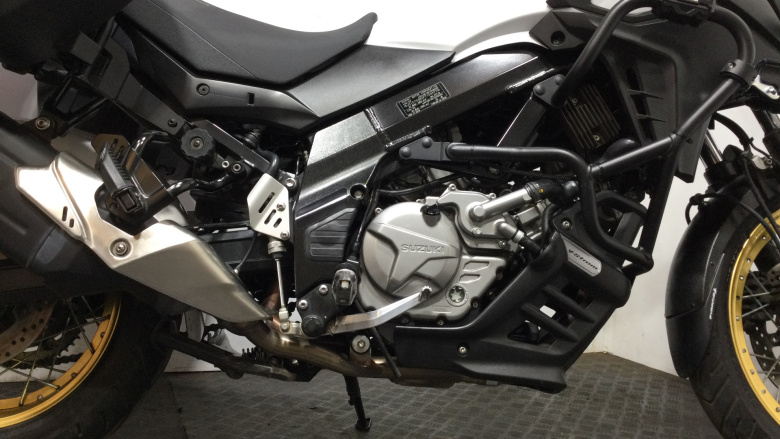 Suzuki V-Strom DL650XAM3 (23MY)